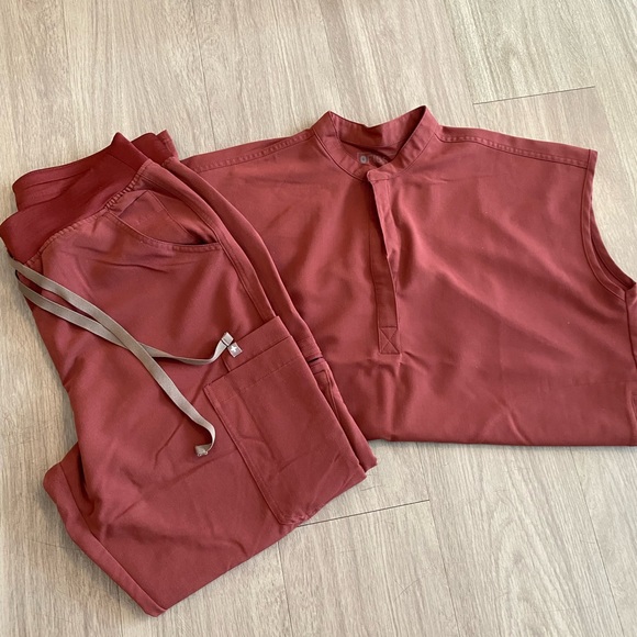 Figs Other Figs Dark Cherry Red Rafaela Scrub Top Yola High Waisted